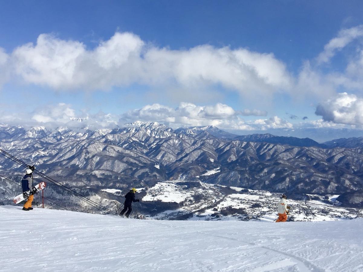Hakuba Landmark Iwatake Lodge Exterior foto