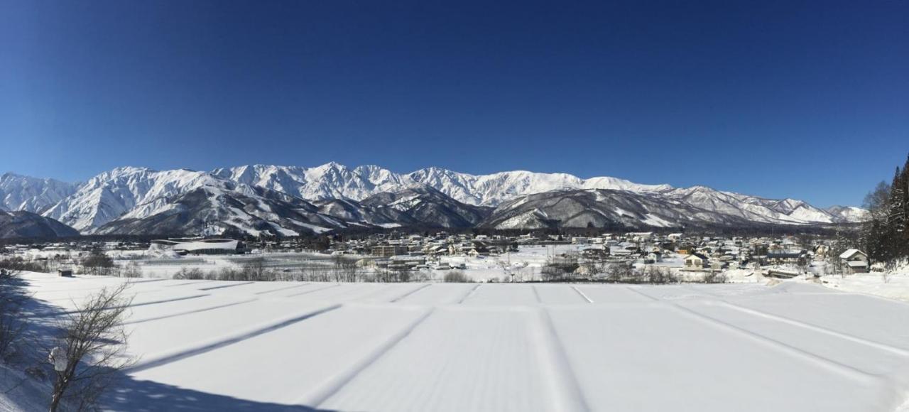Hakuba Landmark Iwatake Lodge Exterior foto